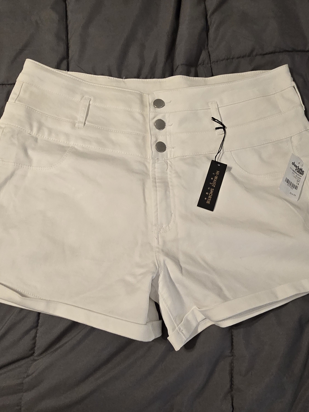 NWT Y2K Refuge White High-Waist Triple-Button Women’s Shorts